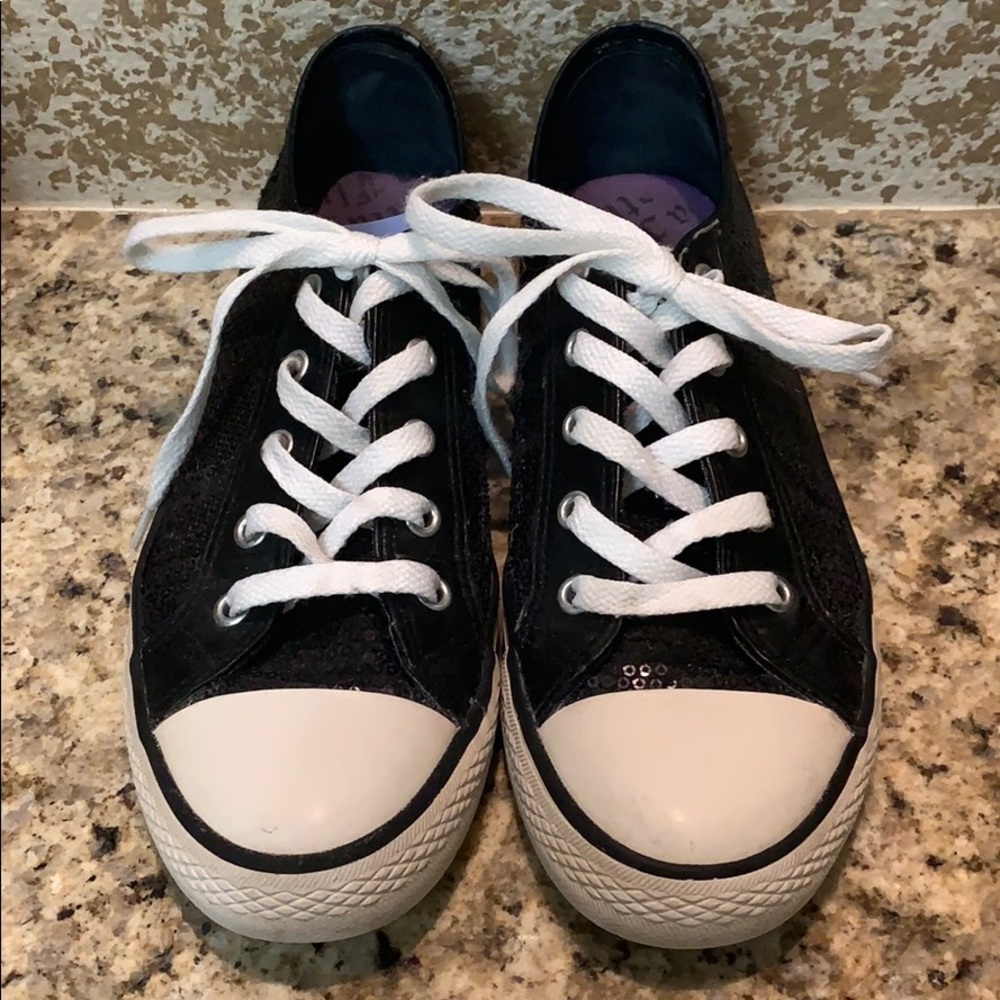 Black sequence shoes